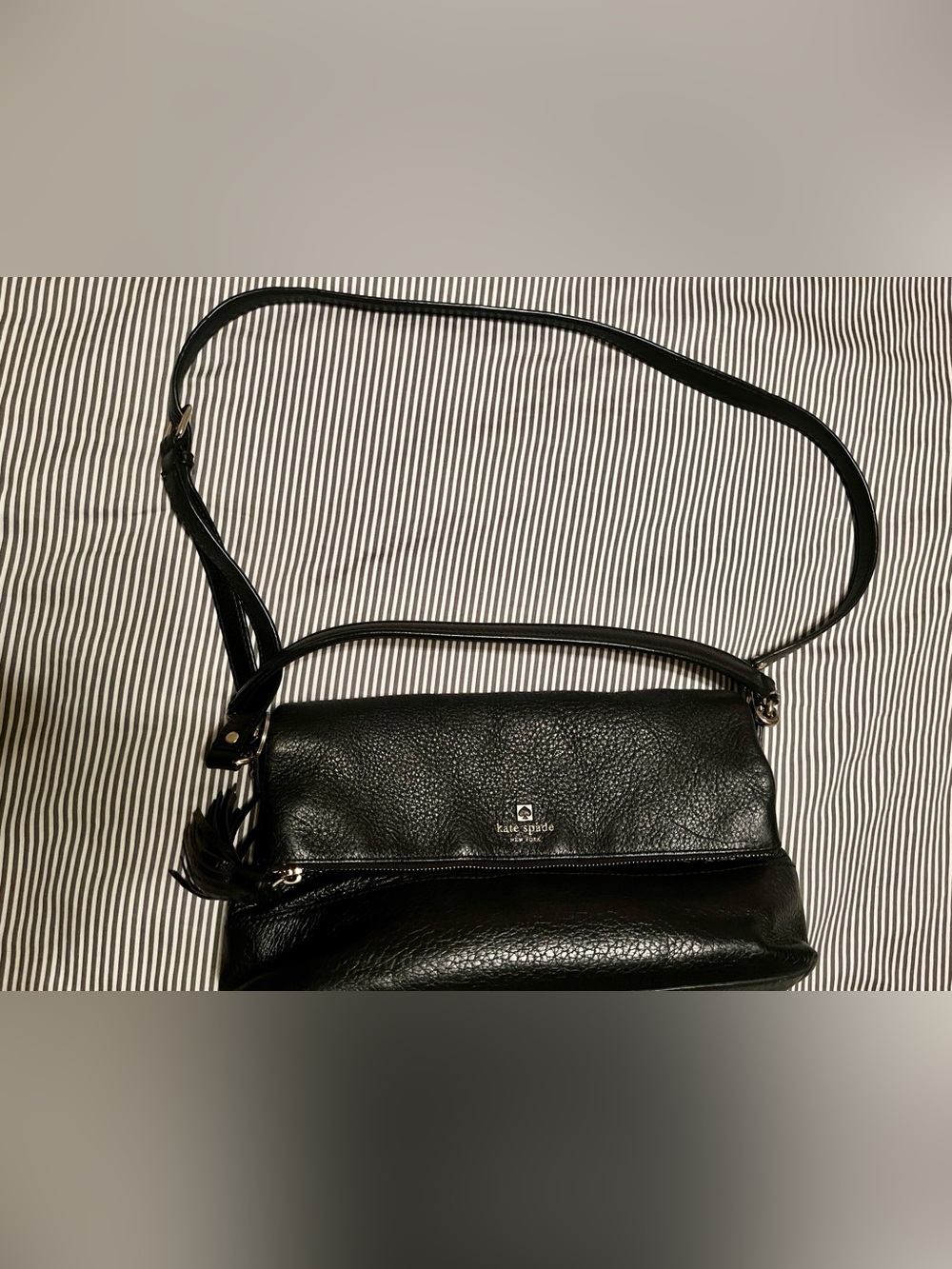 Classic and classy Kate Spade Purse